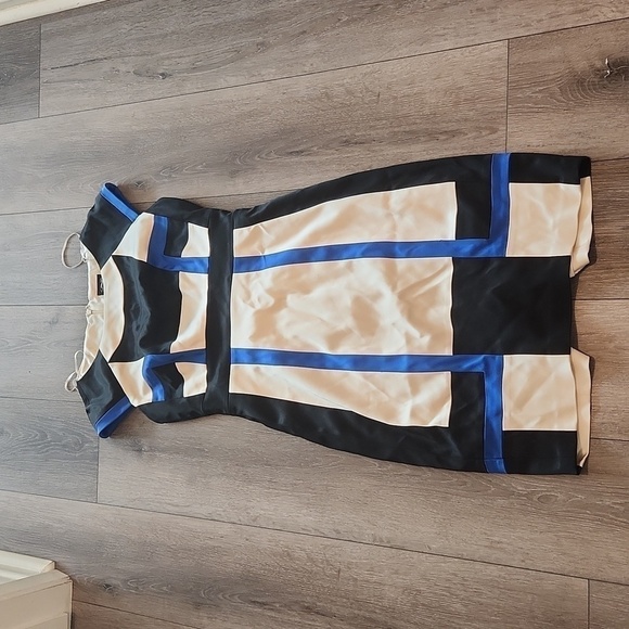 Jax Casual Dress - Picture 1 of 7